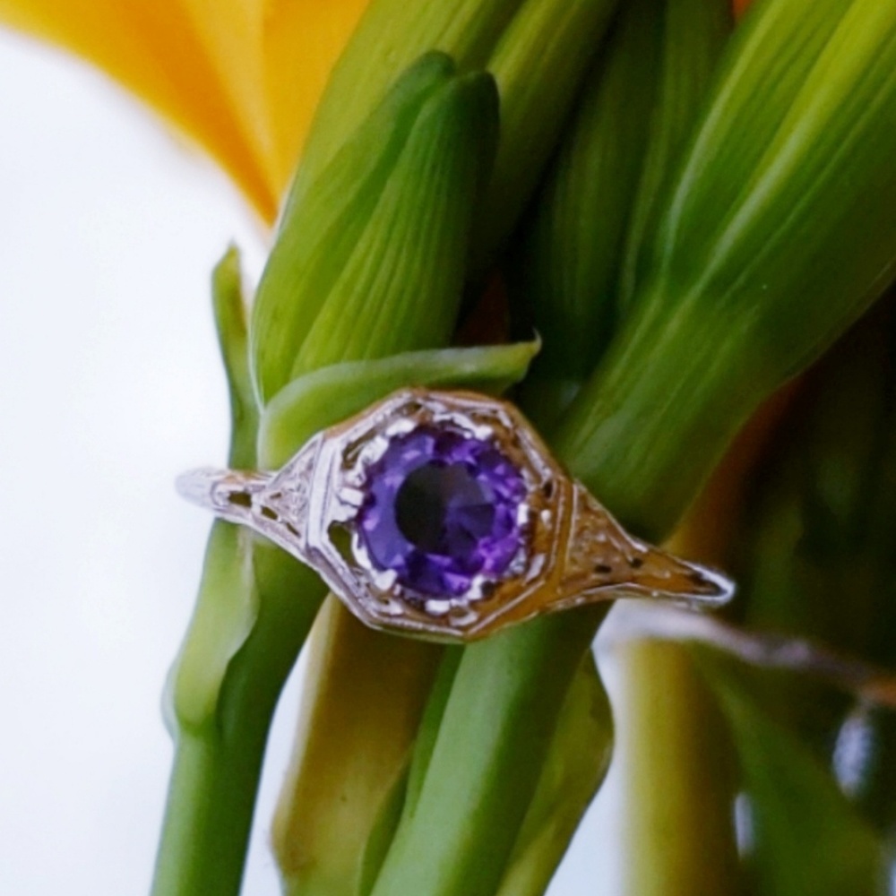 SOLD | 0.76ctw Genuine Amethyst Filigree - Picture 1 of 8